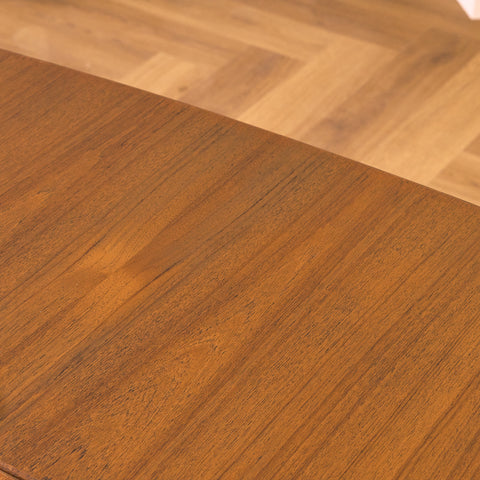 Danskt matbord i teak