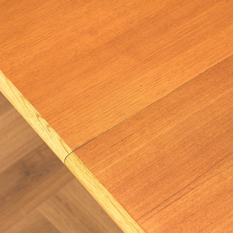 Svenskt matbord i teak av K.-E. Kullén för Bodafors