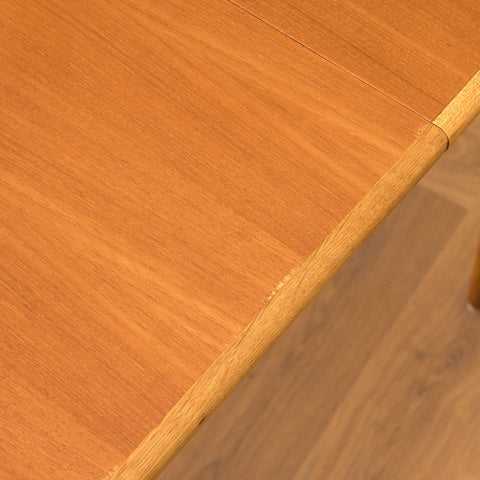 Svenskt matbord i teak av K.-E. Kullén för Bodafors