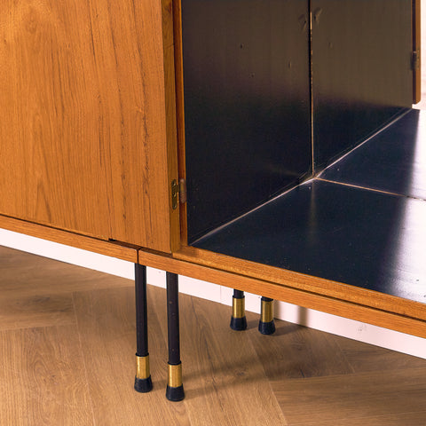 Svensk modulär bokhylla i teak, modell 'Prydno', av Bröderna Gustafsson