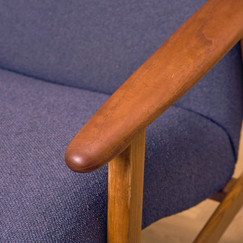 Fåtölj i teak och ek