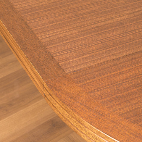 Swedish round dining table in teak by AB Linde Nilsson, Lammhult