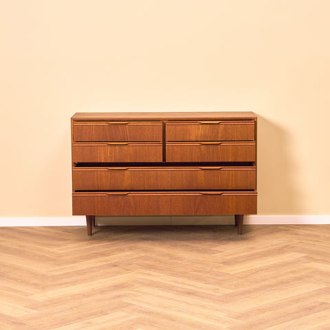 Danish chest of drawers in teak