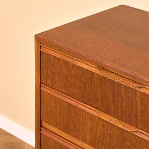Danish chest of drawers in teak