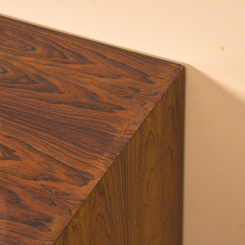 Danish sideboard in Santos rosewood by Poul Hundevad for Hundevad & Co.