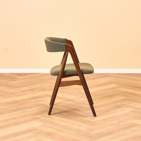 Danish set of 6 dining chairs 'model 205' by Thomas Harlev for Farstrup