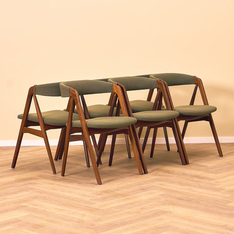 Danish set of 6 dining chairs 'model 205' by Thomas Harlev for Farstrup