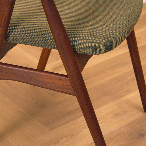 Danish set of 6 dining chairs 'model 205' by Thomas Harlev for Farstrup