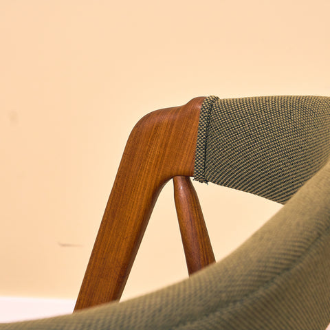 Danish set of 6 dining chairs 'model 205' by Thomas Harlev for Farstrup