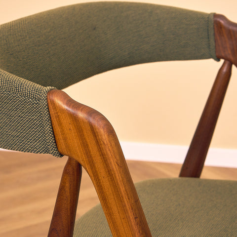 Danish set of 6 dining chairs 'model 205' by Thomas Harlev for Farstrup