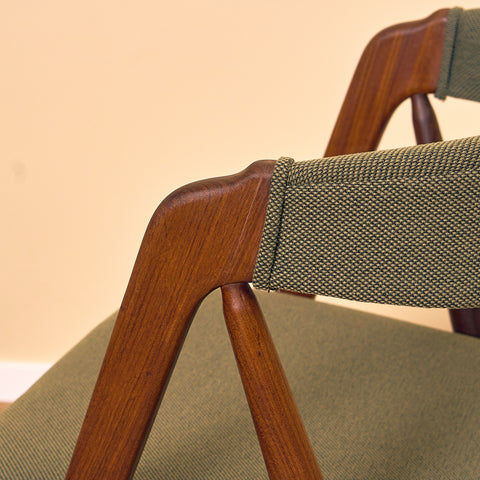 Danish set of 6 dining chairs 'model 205' by Thomas Harlev for Farstrup