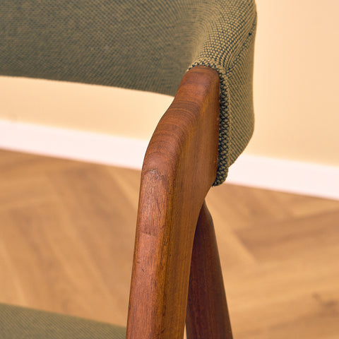 Danish set of 6 dining chairs 'model 205' by Thomas Harlev for Farstrup