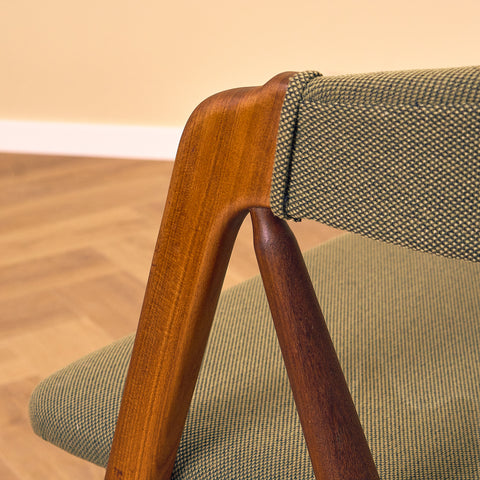 Danish set of 6 dining chairs 'model 205' by Thomas Harlev for Farstrup