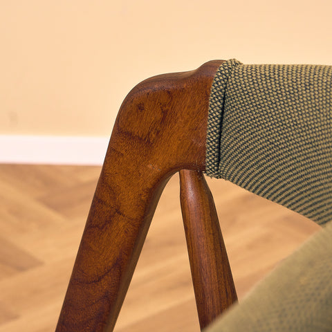 Danish set of 6 dining chairs 'model 205' by Thomas Harlev for Farstrup