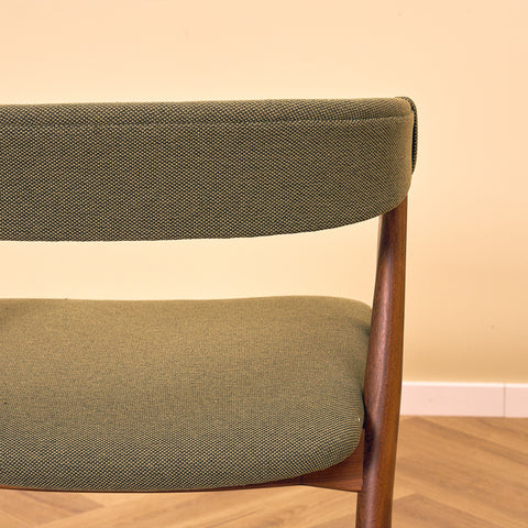 Danish set of 6 dining chairs 'model 205' by Thomas Harlev for Farstrup