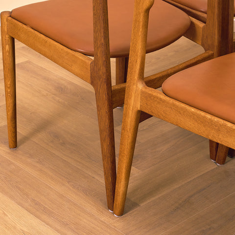 Danish dining chairs in solid oak by Vamo Sønderborg