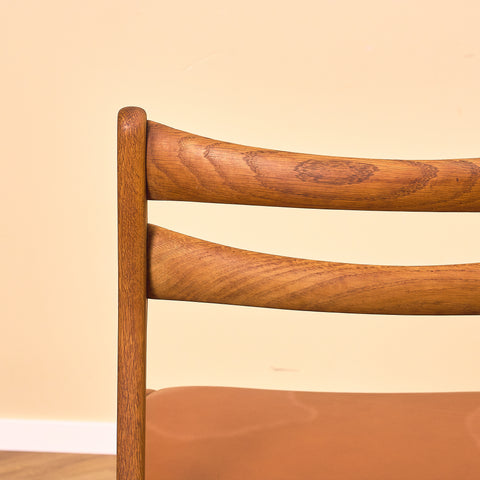 Danish dining chairs in solid oak by Vamo Sønderborg