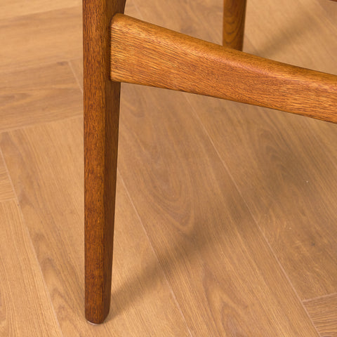 Danish dining chairs in solid oak by Vamo Sønderborg