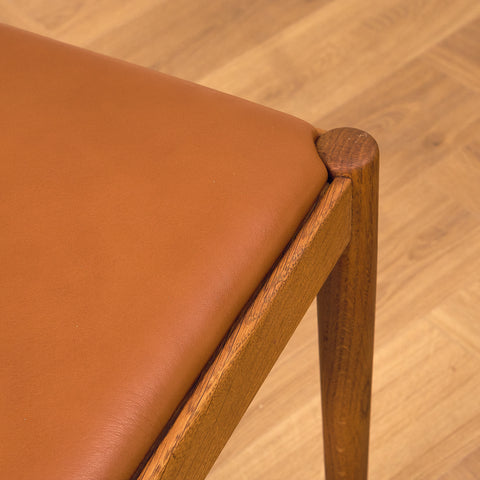 Danish dining chairs in solid oak by Vamo Sønderborg