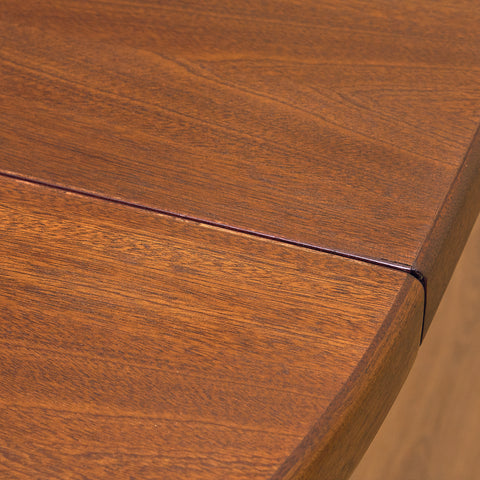 Danish round dining table in mahogany by Farstrup