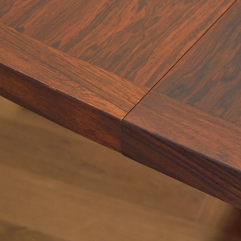 Danish oval dining table in Santos rosewood, 'model HM55' by John Mortensen for Heltborg Møbler