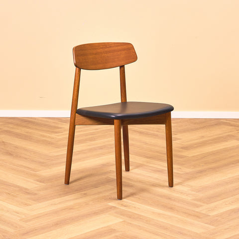Danish dining chairs in teak by Harry Østergaard for Randers Møbelfabrik