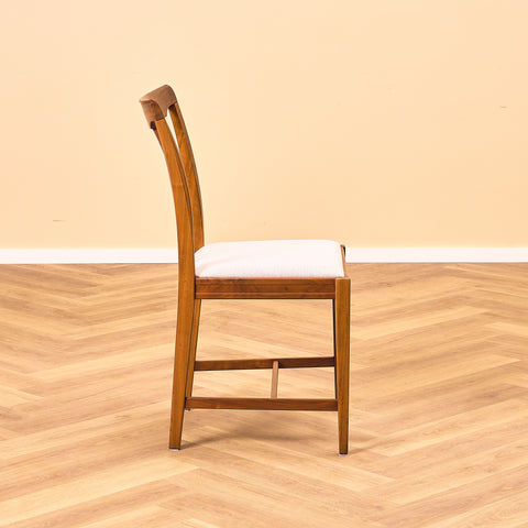 Swedish dining chairs in walnut, model 'Vindö' by Svante Skogh for Balders Snickeri