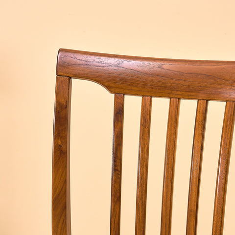 Swedish dining chairs in walnut, model 'Vindö' by Svante Skogh for Balders Snickeri