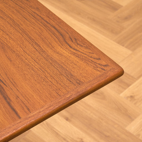 Danish rectangular dining table in teak and oak