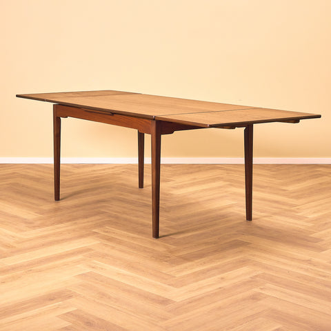 Danish rectangular dining table in teak