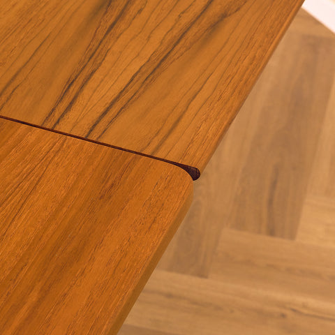 Danish dining table in teak and oak