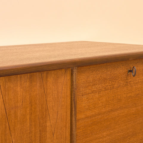 Swedish highboard in teak 'Rosetto' series, by Svante Skogh for ABRA-möbler, Smålands Taberg