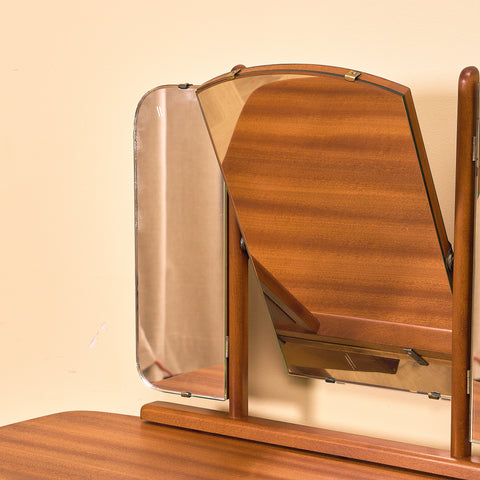 Swedish dressing table / Writing desk in mahogany by Fröseke, AB Nybrofabrikerna