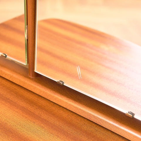 Swedish dressing table / Writing desk in mahogany by Fröseke, AB Nybrofabrikerna