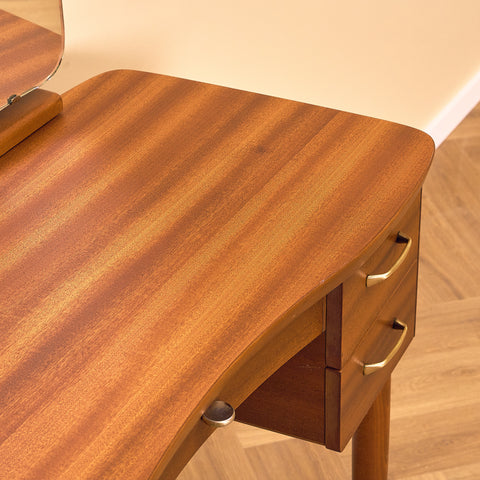 Swedish dressing table / Writing desk in mahogany by Fröseke, AB Nybrofabrikerna