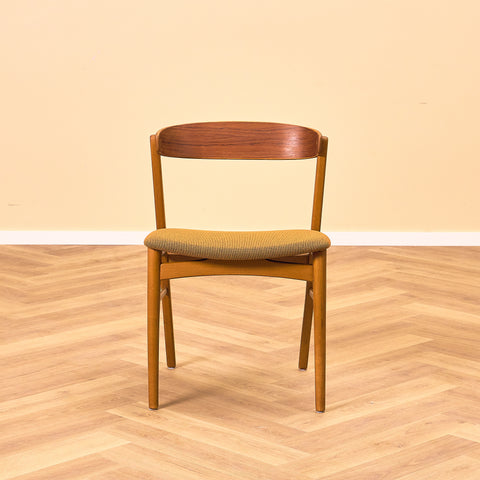 Danish set of 6 dining chairs 'model 206' by Thomas Harlev for Farstrup