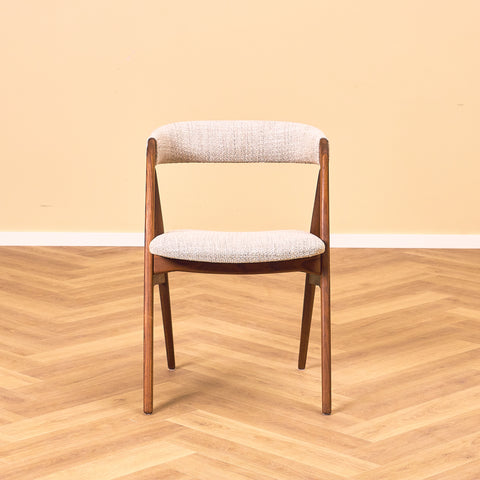 Danish set of 4 dining chairs 'model 205' by Thomas Harlev for Farstrup