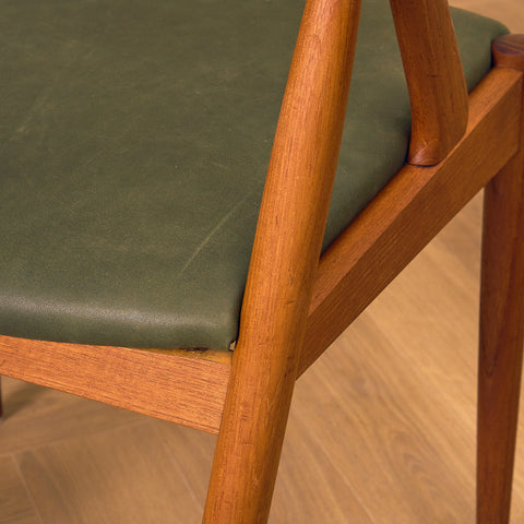 Danish dining chairs in teak, model 31 by Kai Kristiansen