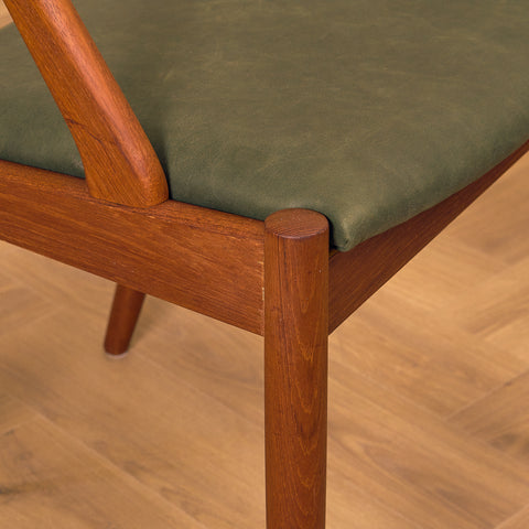 Danish dining chairs in teak, model 31 by Kai Kristiansen