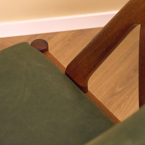 Danish dining chairs in teak, model 31 by Kai Kristiansen