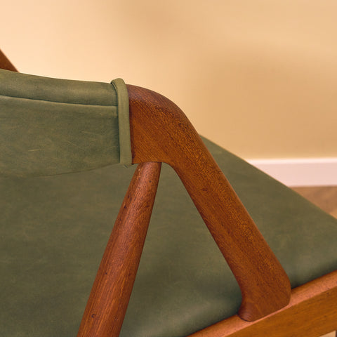 Danish dining chairs in teak, model 31 by Kai Kristiansen