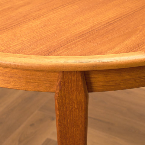 Danish round dining table in teak