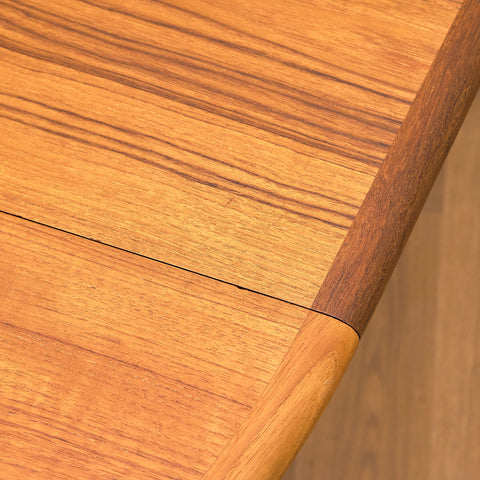 Danish round dining table in teak