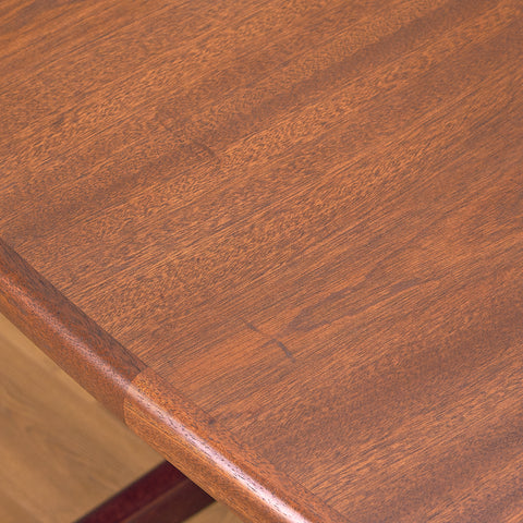 Danish oval dining table in mahogany by Skovby Møbelfabrik