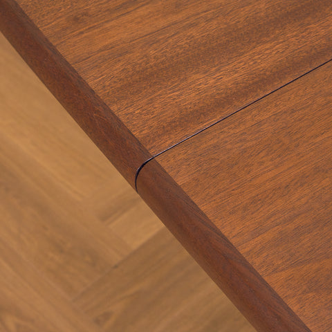 Danish oval dining table in mahogany by Skovby Møbelfabrik