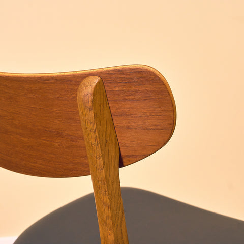 Danska matstolar i teak och ek