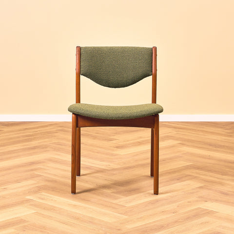 Danska matstolar i teak från Platinumliving Furniture