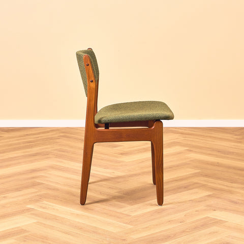 Danska matstolar i teak från Platinumliving Furniture