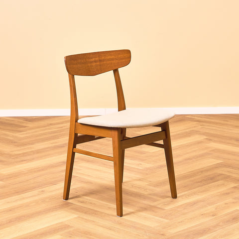 Danska matstolar i teak och bok från Findahl Møbelfabrik, modell 'Møsbol'