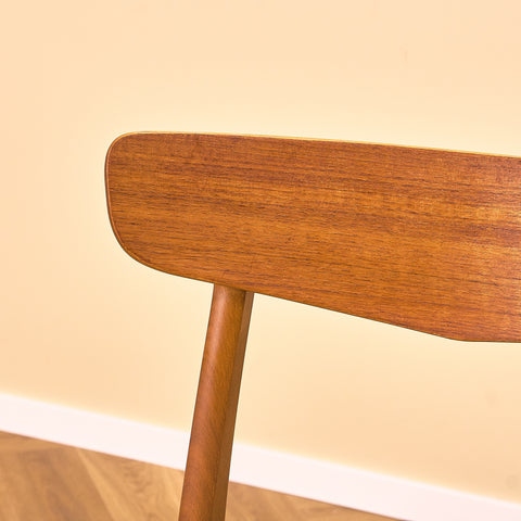 Danska matstolar i teak och bok från Findahl Møbelfabrik, modell 'Møsbol'